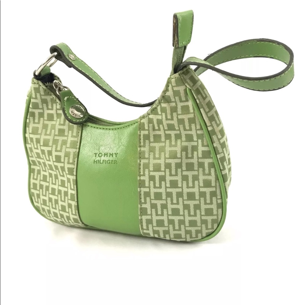 Tommy Hilfiger Iconic TH Signature Small Crossbody